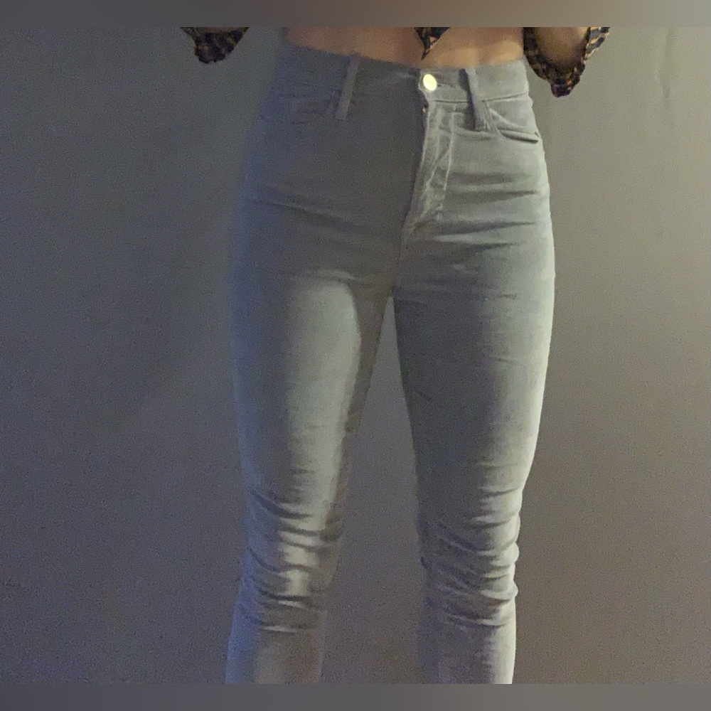 Frame Denim Ali High Rise Cigarette Corduroy Jeans in Smoke (gray color) size 26